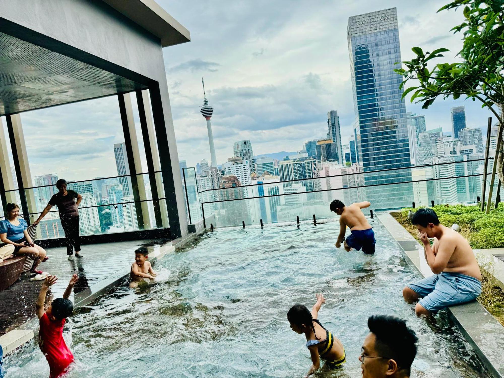 5Min To Pavilion Axon Klcc View Kuala Lumpur Exterior foto